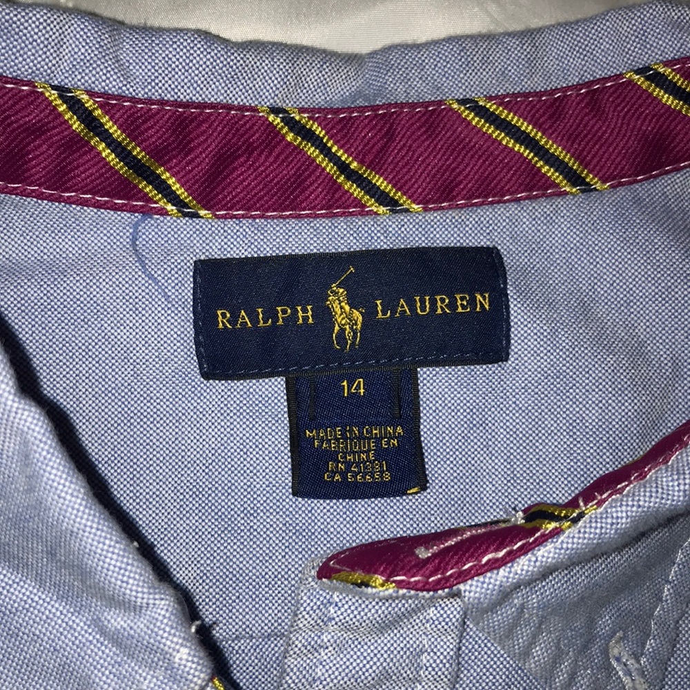 Button up - Picture 2 of 2